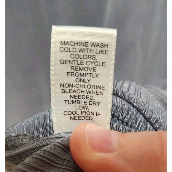 C EST. 1946 WOMENS LARGE GRAY BELL SLEEVE BLOUSE GAUZE FLOWY BOXY WORK OFFICE - Picture 10 of 12